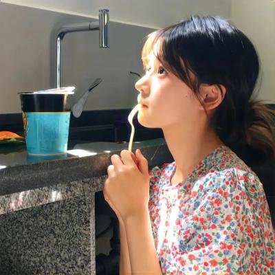 滑稽夫人